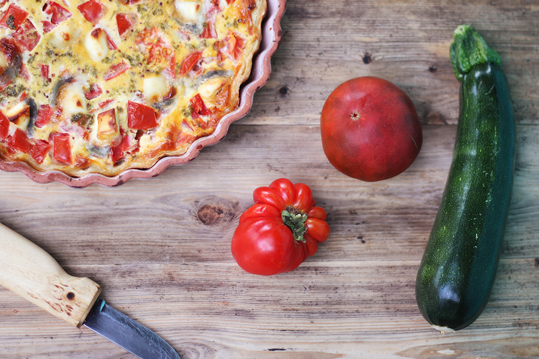 quiche aux légumes d'été courgette tomate - Juliette blog féminin